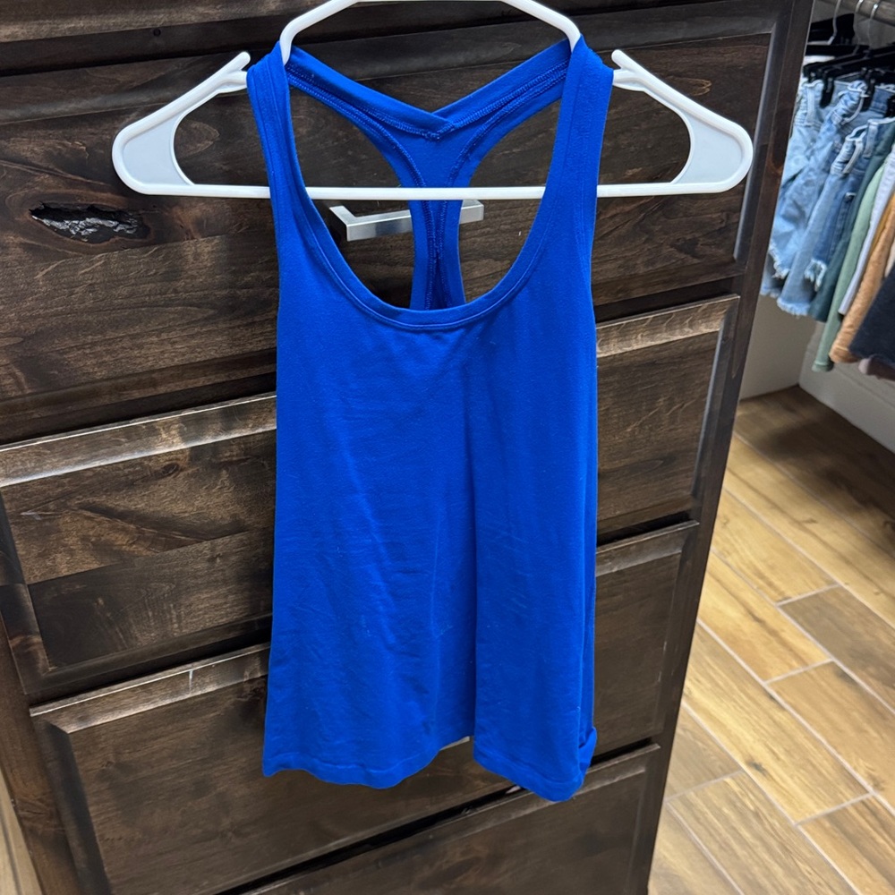 Lululemon CRB tank
